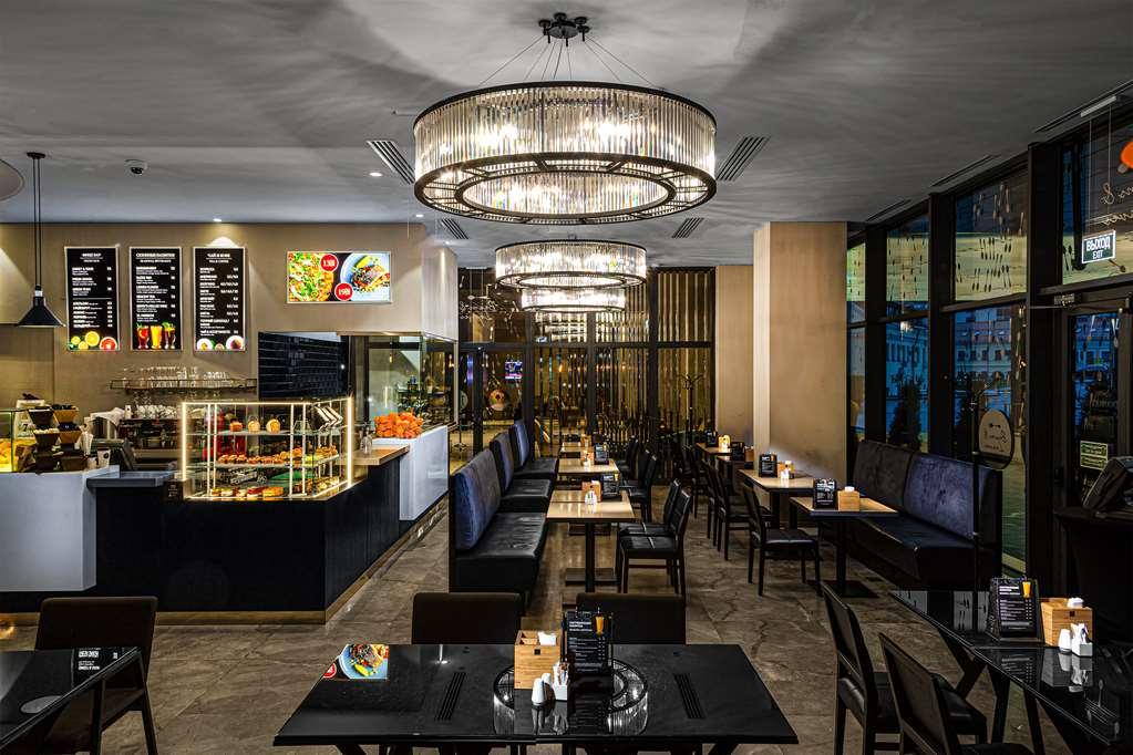 DoubleTree by Hilton Minsk Hotel Restaurant billede
